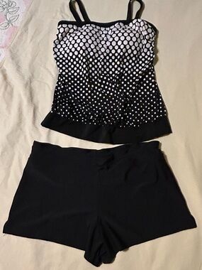 Merona Black Swim Set-Polka Dot Top (Sz 20W) w Black Bottoms (Sz XL)